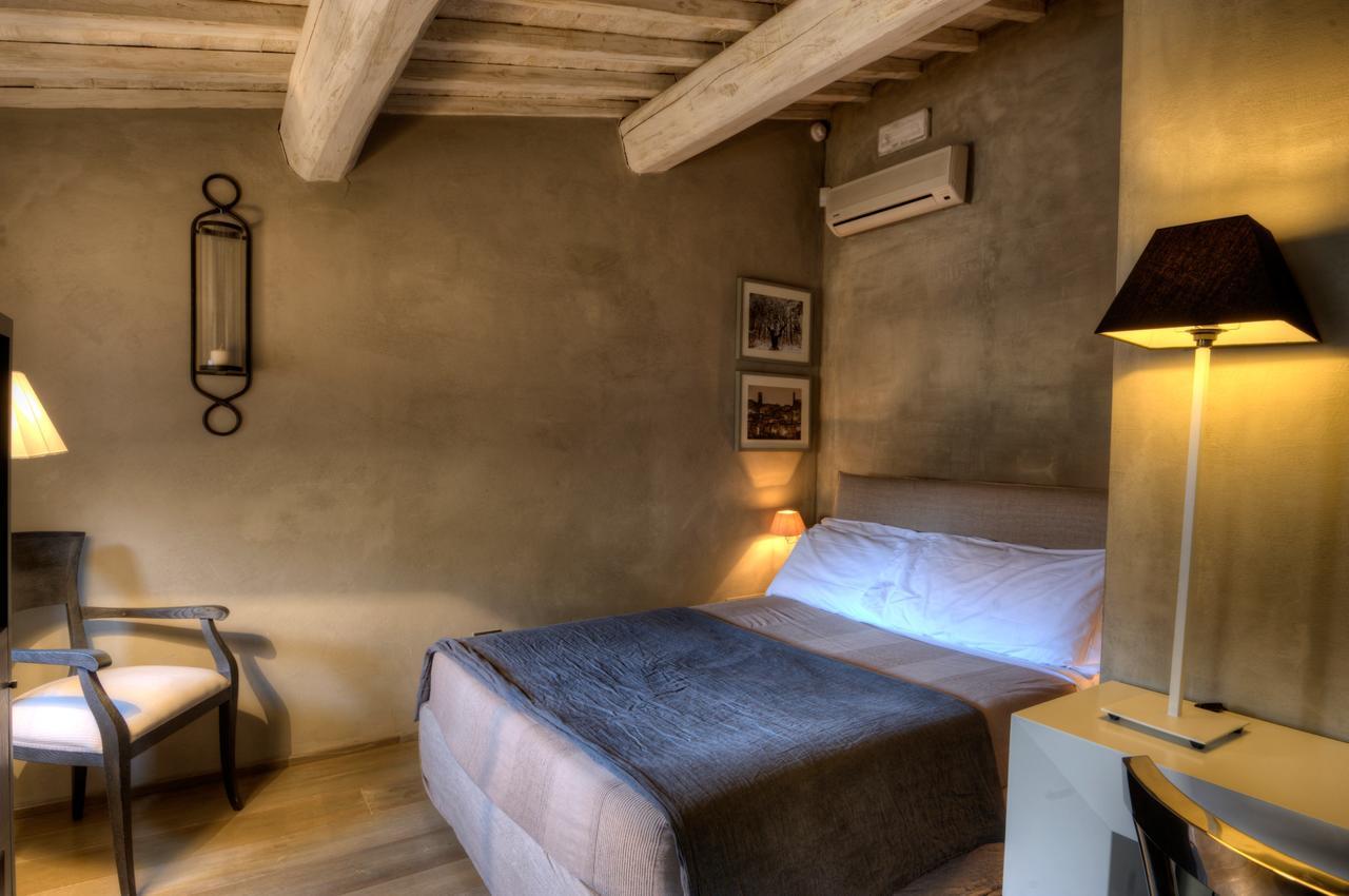 Villa Sassolini Country Boutique Hotel モンテヴァルキ エクステリア 写真